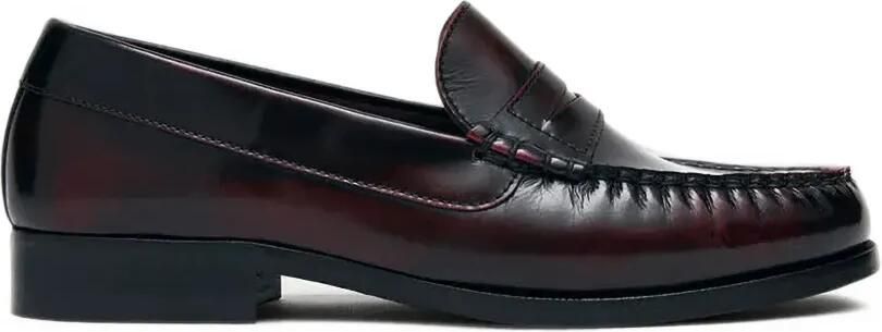 ALOHAS Rivet polished leather loafers Rood