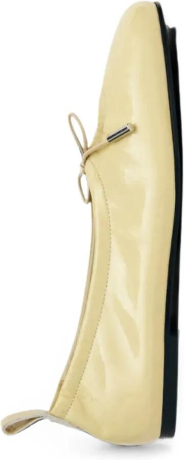ALOHAS Rosalind ballerina's met strikdetail Geel
