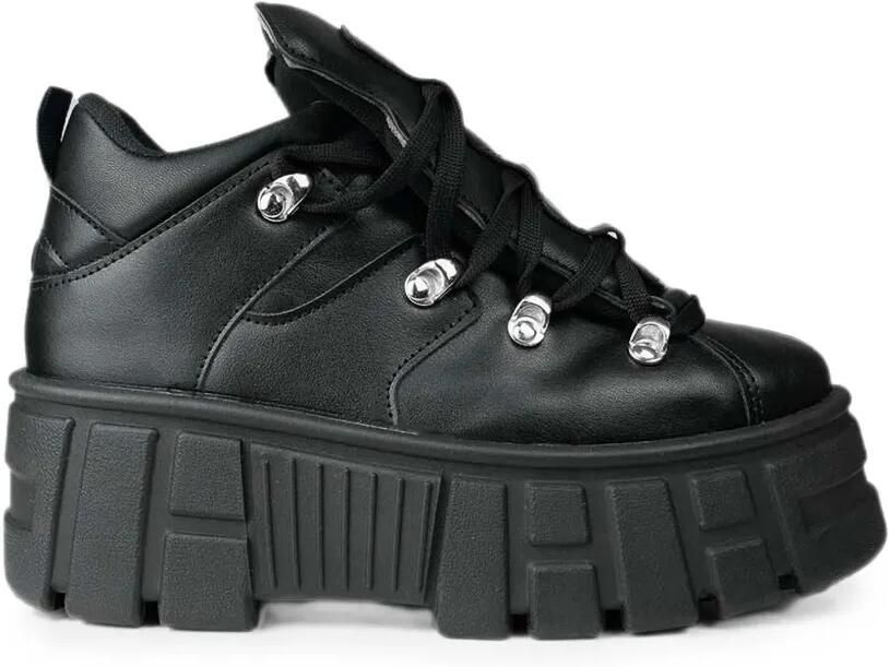 Altercore Logan sneakers met plateauzool Zwart