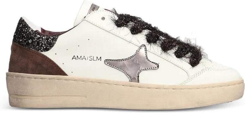 Ama Brand Sneakers met sterpatch en glitterdetail Wit