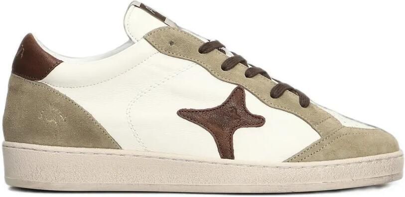Ama Brand Sneakers met vlakken en ster-patch Wit