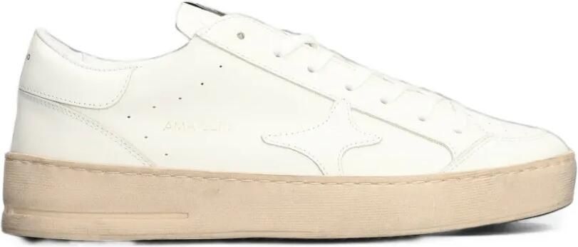 Ama Brand star-patch sneakers Wit