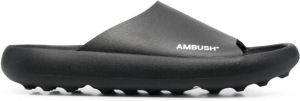 AMBUSH logo-print open-toe slippers Zwart