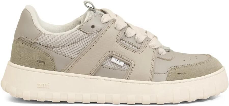 AMI Paris A Walk sneakers met vlakken Grijs