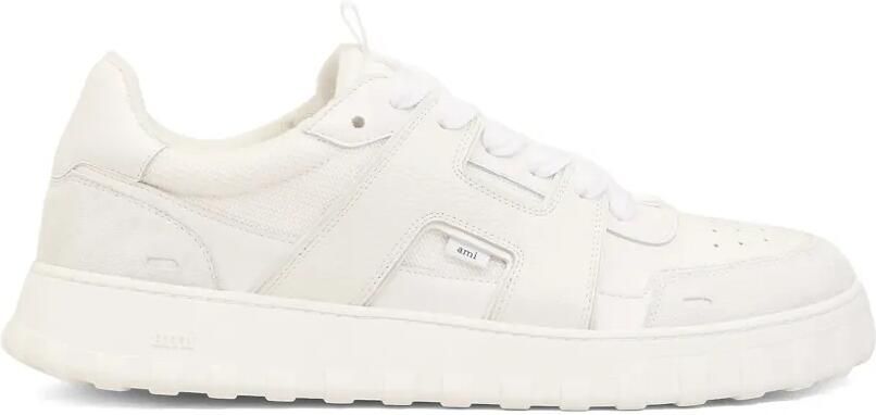 AMI Paris A Walk suède sneakers Beige