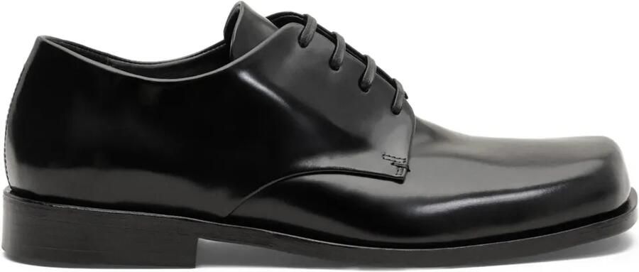 AMI Paris Derby schoenen met vierkante neus Zwart