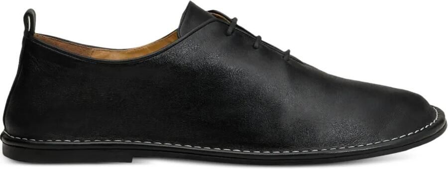 AMI Paris Midi One Cut schoenen Zwart