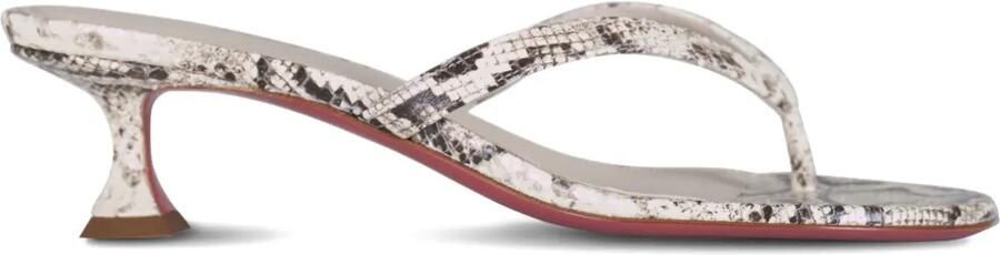 Amina Muaddi 45 mm Juliette sandalen met slangenprint Grijs