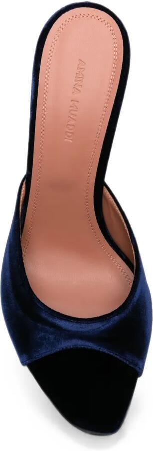 Amina Muaddi Alexa fluwelen sandalen Blauw - Foto 4
