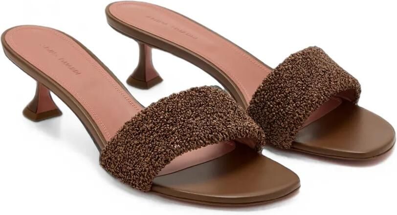 Amina Muaddi Andreea raffia sandalen Bruin - Foto 3