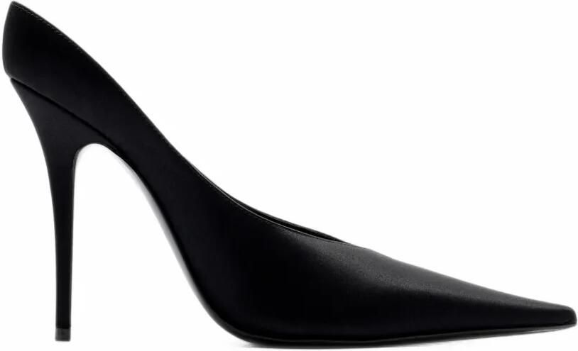 Amina Muaddi Anok mules 105 black satin Zwart