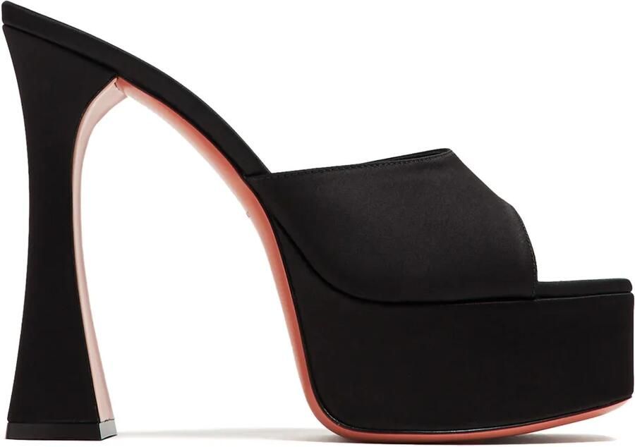 Amina Muaddi Dalida slippers met plateauzool Zwart