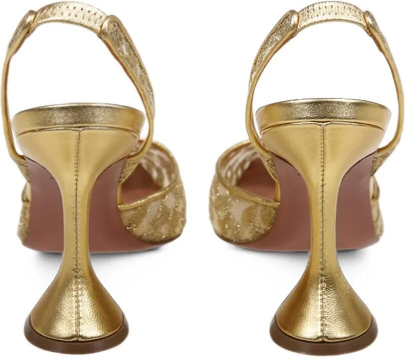 Amina Muaddi Holli lace sling 95 gold lace and gold nappa pumps Goud - Foto 3