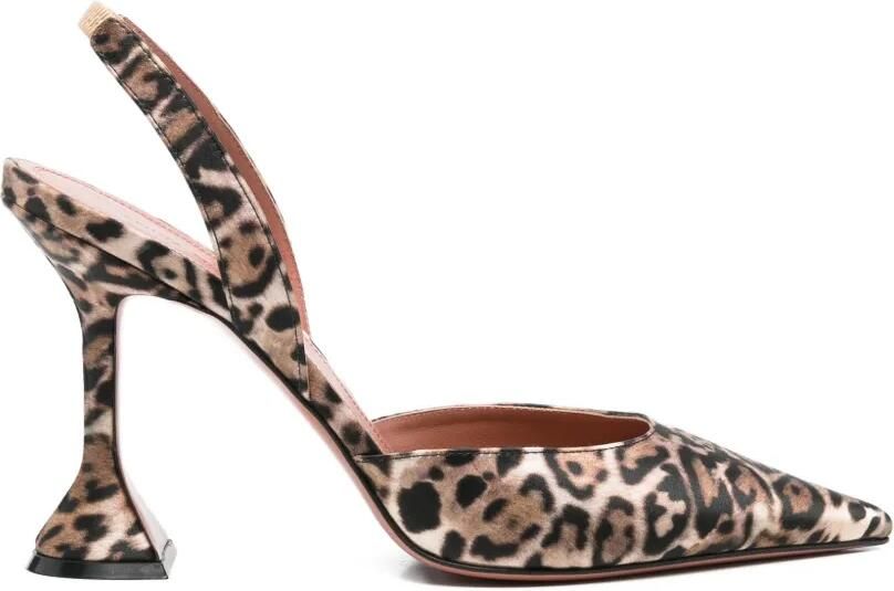 Amina Muaddi Holli slingback pumps met luipaard-print Beige