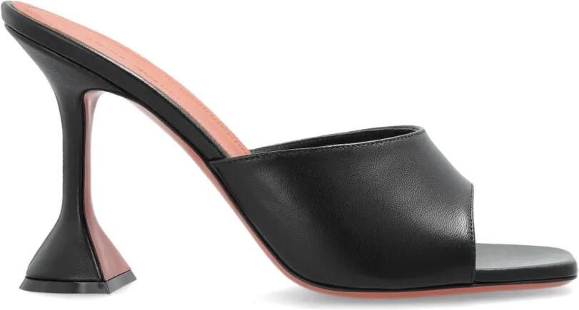 Amina Muaddi Lupita leren sandalen Zwart