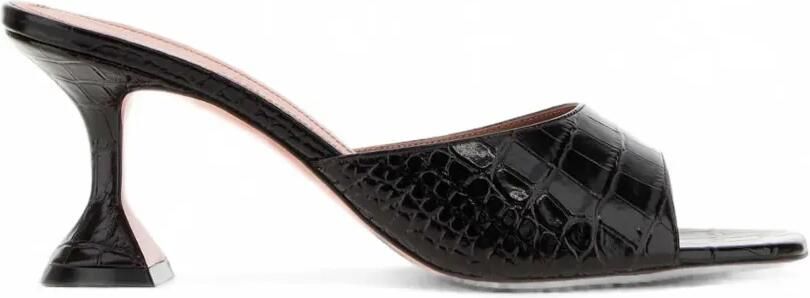 Amina Muaddi Lupita sandalen Bruin