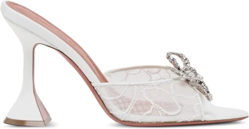 Amina Muaddi Rosie veterschoenen met kristallen strik Wit