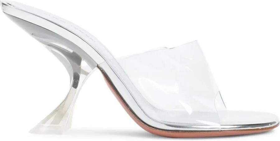 Amina Muaddi Sandalen met bewerkte hak Beige