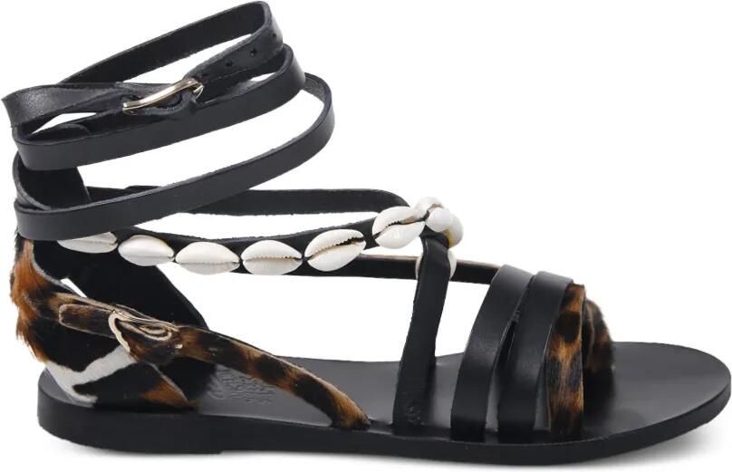 Ancient Greek Sandals Satira sandalen verfraaid met schelpen Zwart