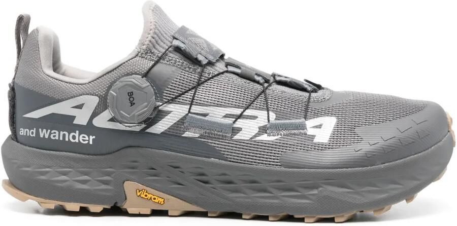 And Wander x Altra Timp 5 sneakers Grijs