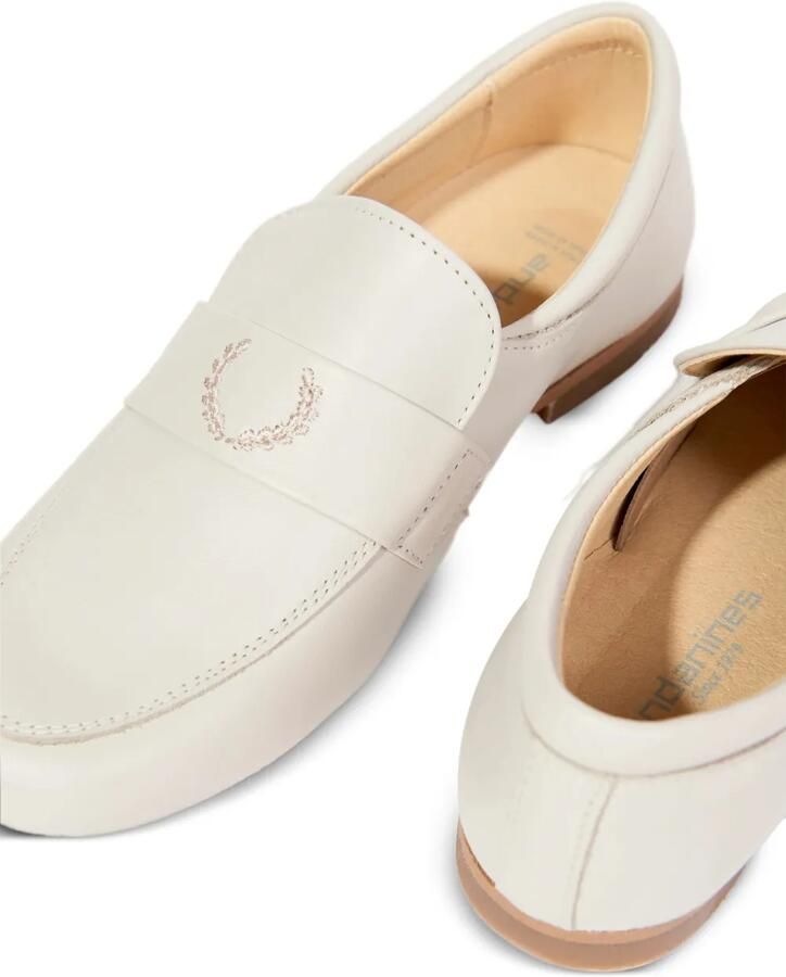 ANDANINES Leren loafers met geborduurd logo Beige - Foto 3