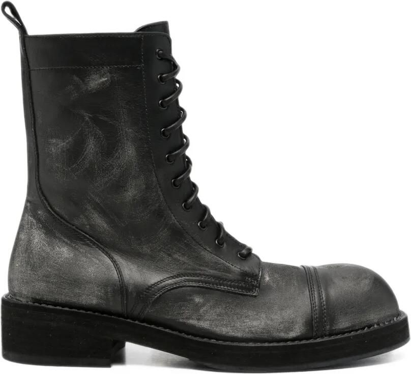 Ann Demeulemeester distressed lace-up boots Zwart