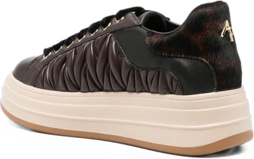 APEPAZZA quilted crystal-embellished sneakers Zwart - Foto 2