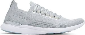 APL: ATHLETIC PROPULSION LABS TechLoom Phantom sneakers Zilver