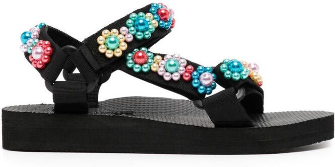 Arizona Love Trekky sandalen verfraaid met parels Zwart