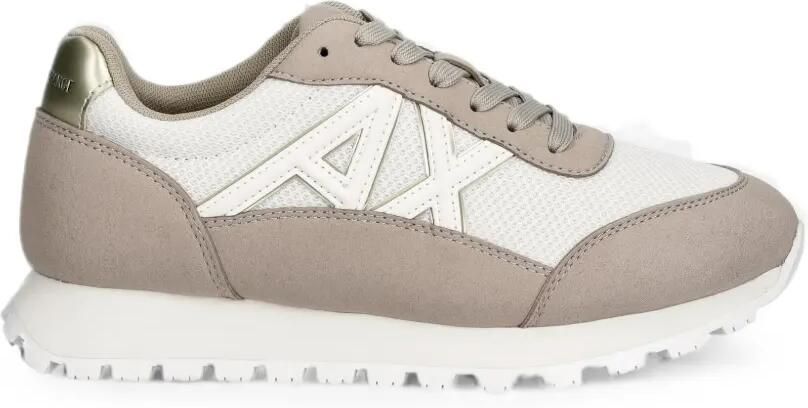 Armani Exchange Sneakers met logopatch Beige