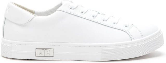 Armani Exchange Sneakers met logoplakkaat Wit
