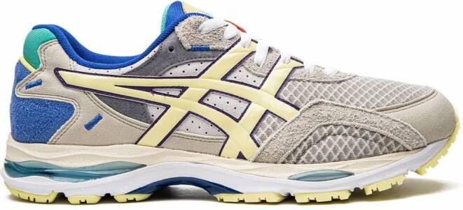 ASICS Gel-MC Plus low-top sneakers Grijs