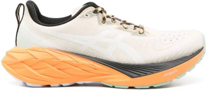 ASICS Novablast 4 TR sneakers Beige