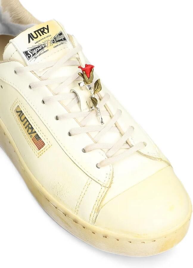 Autry Dallas Vint Low sneakers met roos-broche Beige - Foto 2