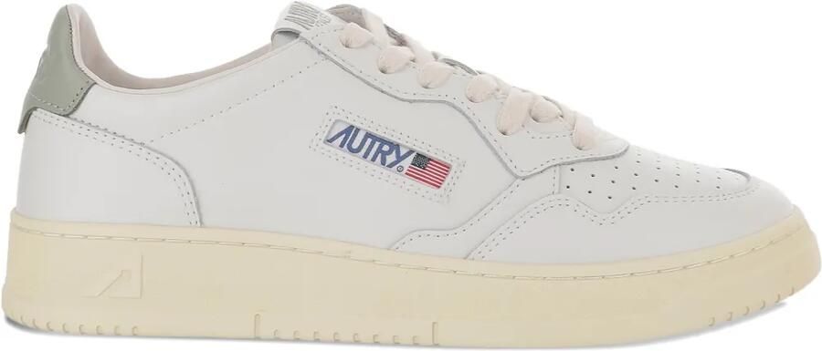 Autry Medalist geperforeerde sneakers Beige