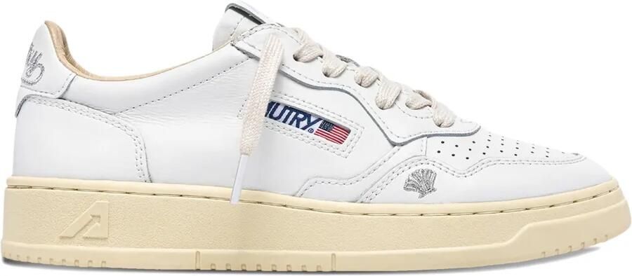 Autry Medalist Low sneakers met micro perforaties Wit