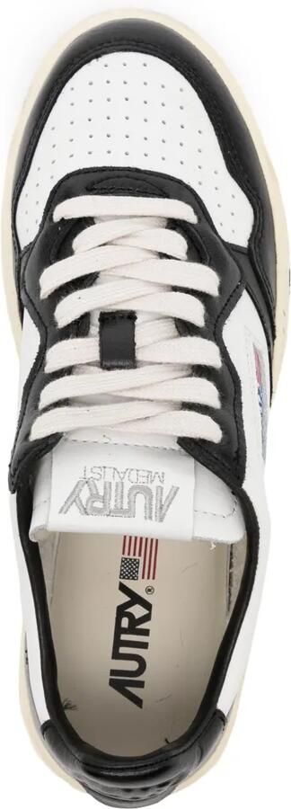 Autry Medalist Low sneakers van wit en zwart leer met tekst - Foto 4