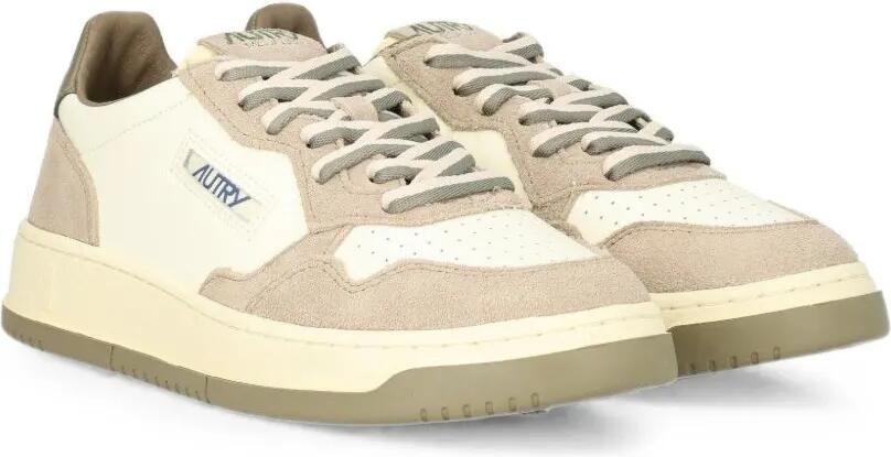 Autry Medalist sneakers met geperforeerde details en vlakken Beige - Foto 4