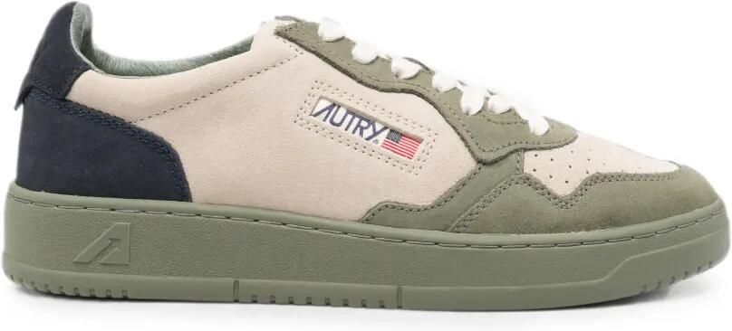 Autry Medalist suède sneakers Beige
