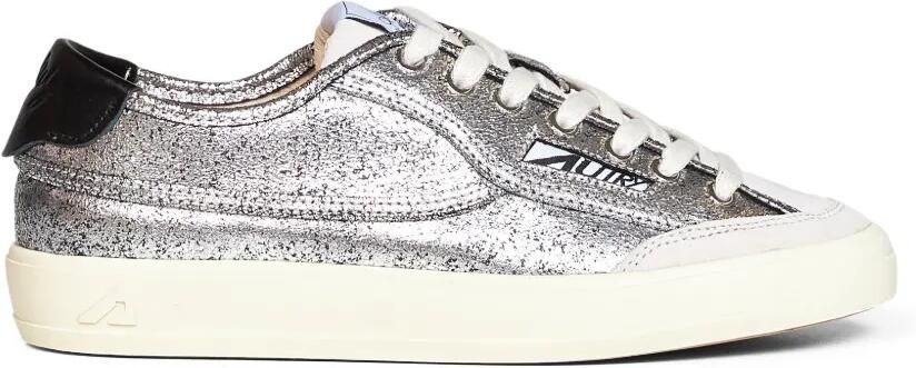 Autry Sneakers van gelamineerd leer met gebarsten effect Zilver