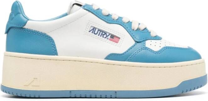 Autry Medalist sneakers met plateauzool Wit