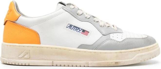 Autry Medalist Super Vintage leren sneakers Beige