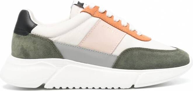 Axel Arigato Sneakers met colourblocking Beige