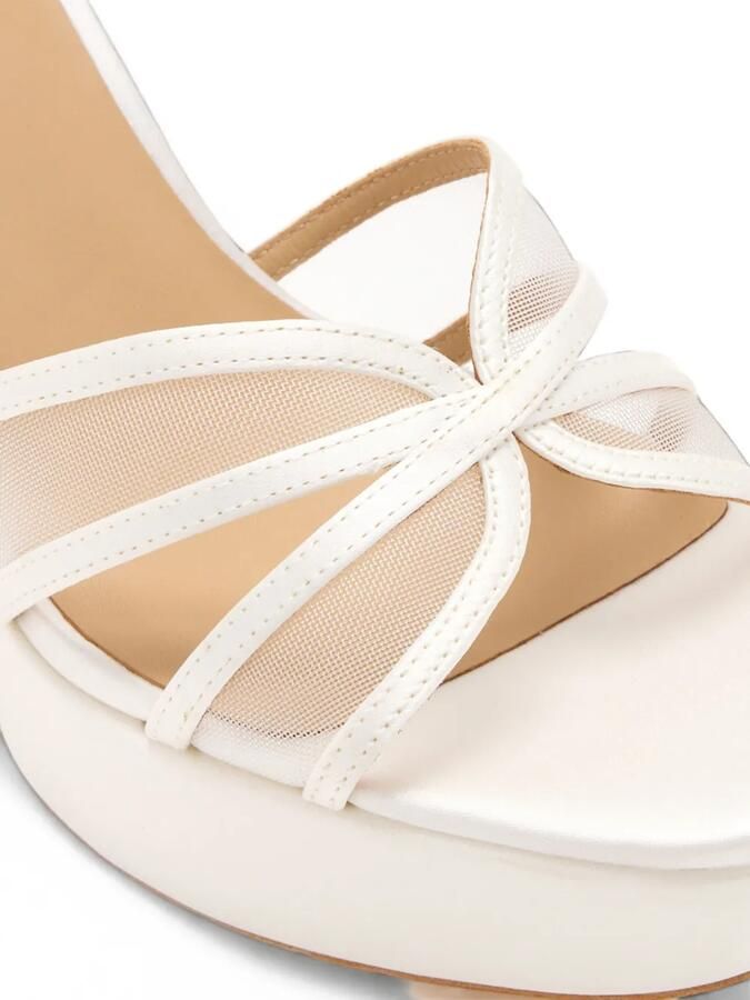Badgley Mischka Yohana sandalen met mesh vlak en plateauzool Wit - Foto 3