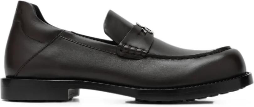 Balenciaga Comfy leren loafers met logoplakkaat Bruin
