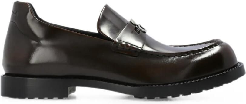 Balenciaga Comfy loafers in bordeauxrood Bruin