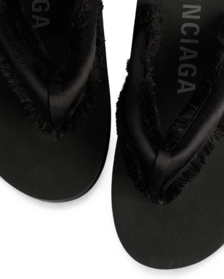 Balenciaga Jet Lag sandalen met gerafelde randen Zwart - Foto 2