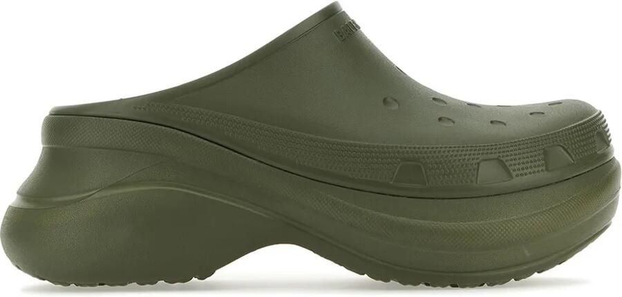 Balenciaga x Crocs slippers met logo-reliëf Groen