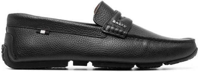 Bally Loafers met textuur Zwart