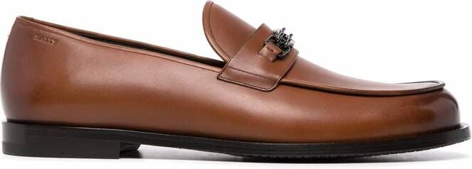 Bally Loafers met logoplakkaat Bruin